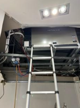 installation d'une climatisation réversible pour le compte d'un professionnel