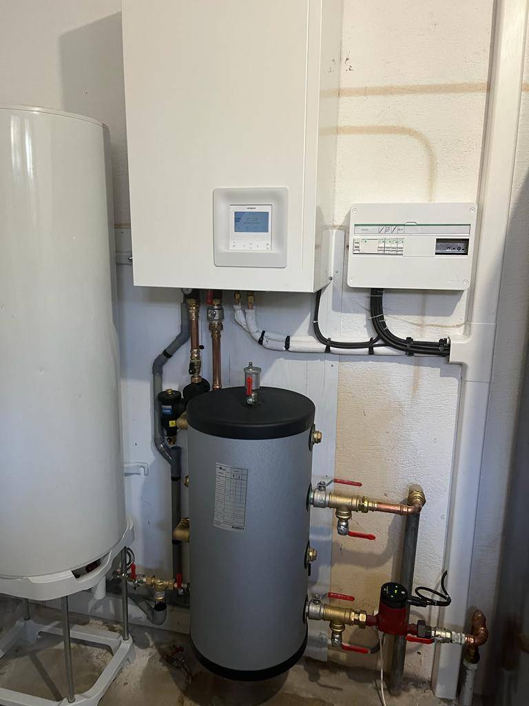 module hydraulique HITACHI avec ballon tampon