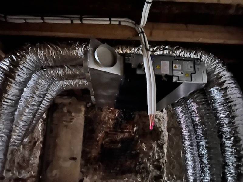 Installation pompe à chaleur air-air réversible dans restaurant à Toulouse 31000
